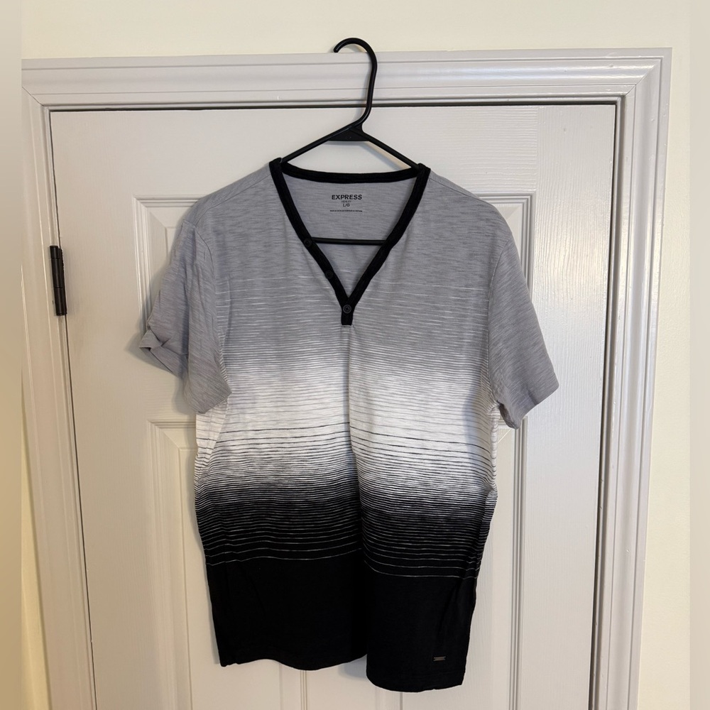 Express T-Shirt